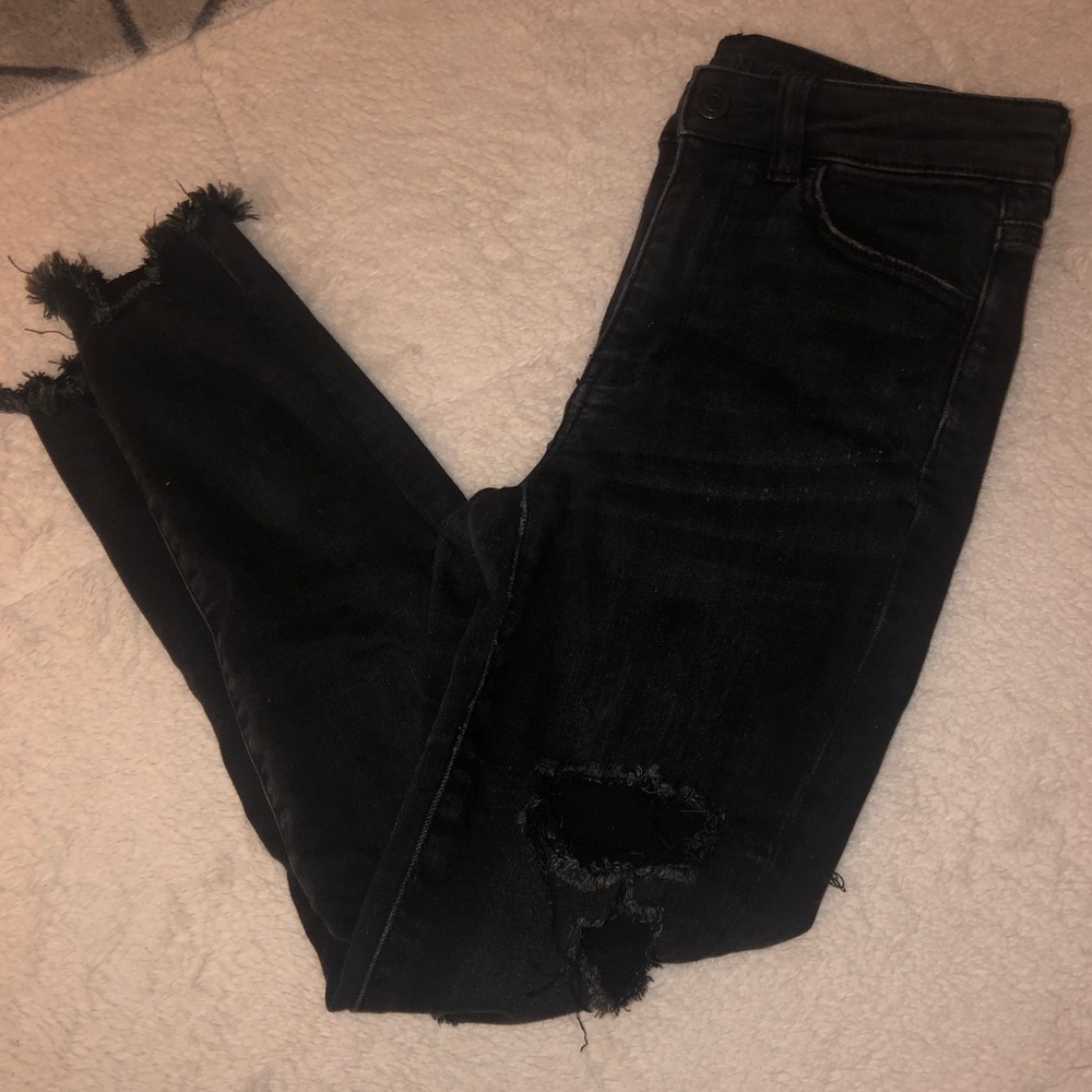 AE woman’s black jeans size 2S
